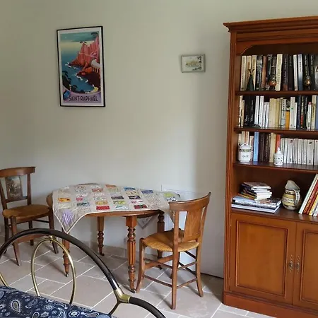 La Garriniere Bed & Breakfast