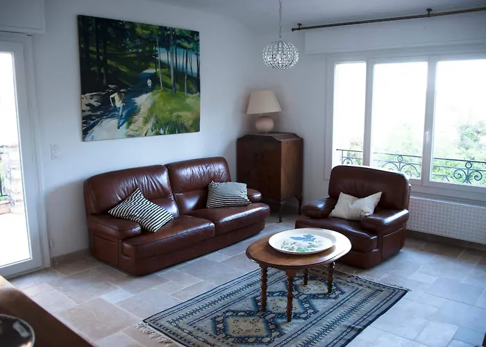 La Garriniere Bed & Breakfast 4*